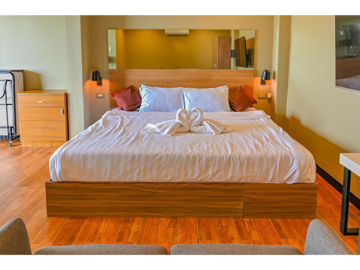 Capital O 890 Nami Hotel Tagaytay Tagaytay City Dış mekan fotoğraf