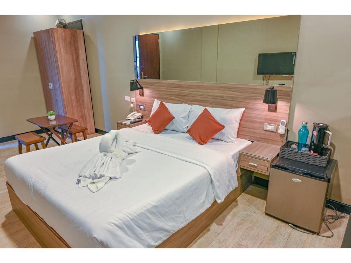 Capital O 890 Nami Hotel Tagaytay Tagaytay City Dış mekan fotoğraf