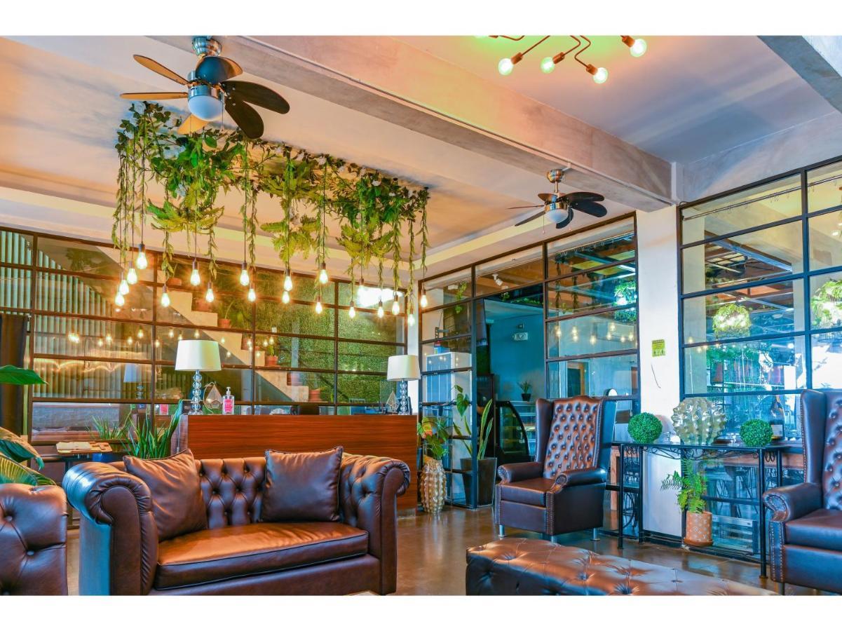 Capital O 890 Nami Hotel Tagaytay Tagaytay City Dış mekan fotoğraf