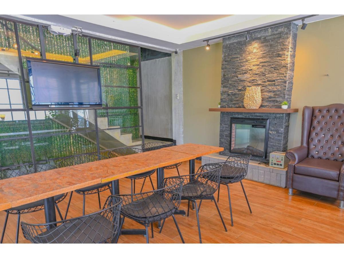 Capital O 890 Nami Hotel Tagaytay Tagaytay City Dış mekan fotoğraf