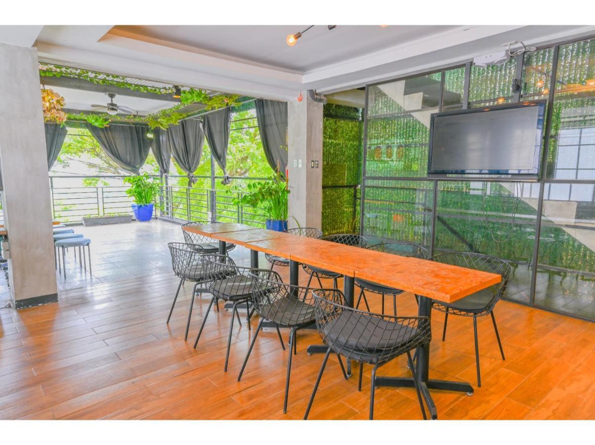 Capital O 890 Nami Hotel Tagaytay Tagaytay City Dış mekan fotoğraf